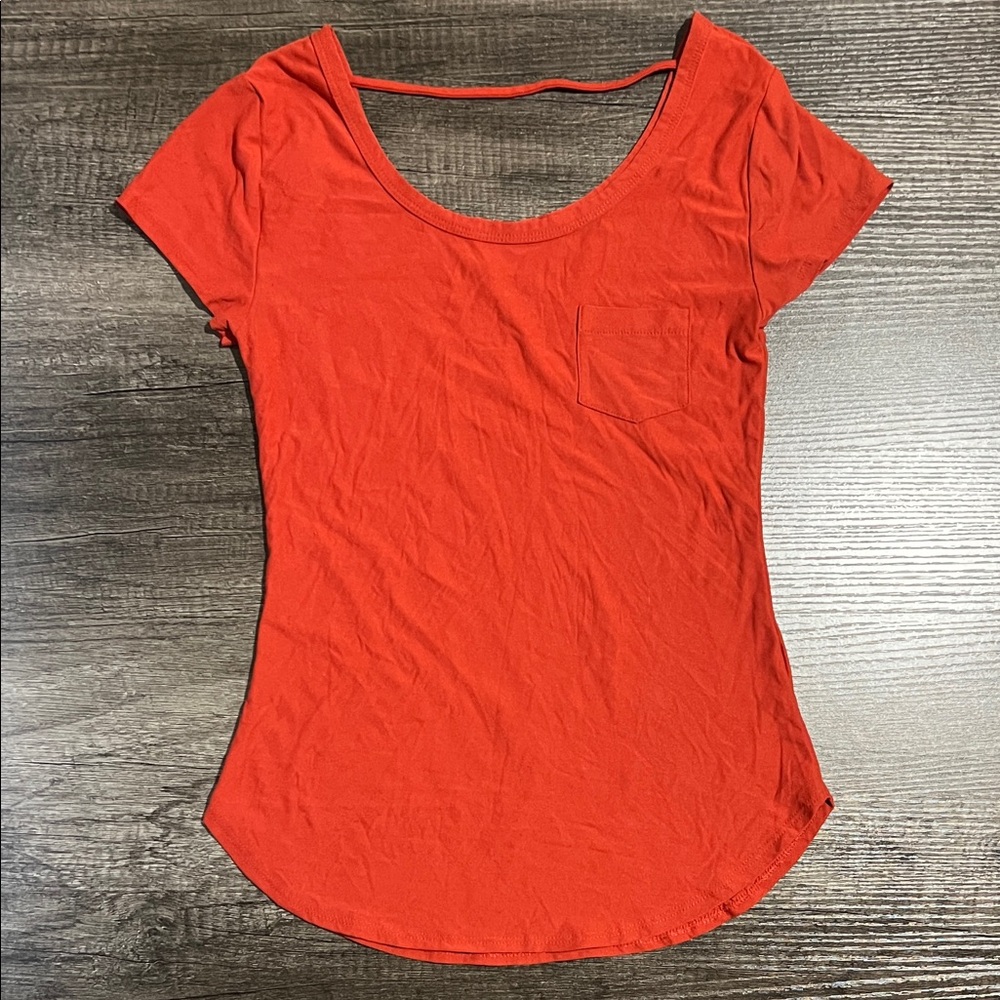 No Boundaries Red Scoop Neck Short Sleeve Tee